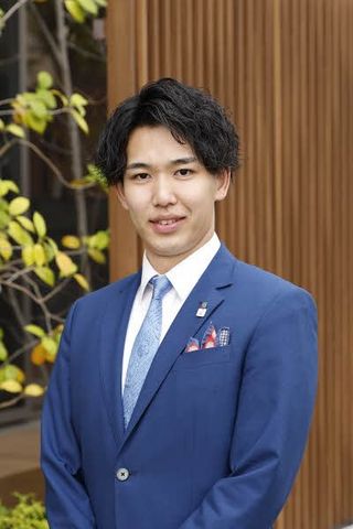 担当者平　裕輝