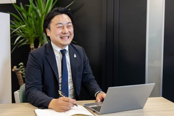 担当者齊藤　了介