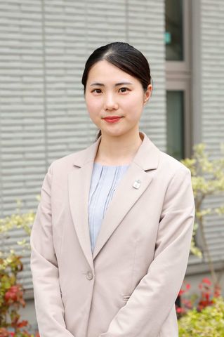 担当者板倉　菜美香