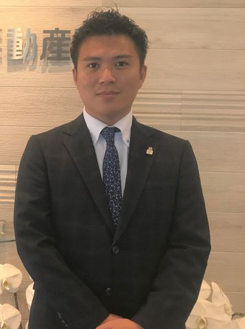 担当者古賀　賢人