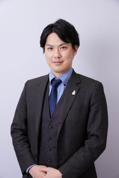 担当者金森　久