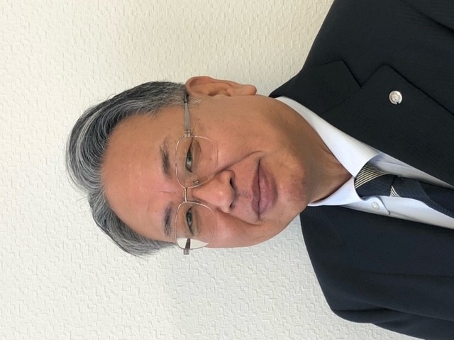 担当者前田　周三